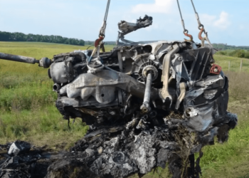 OMG!!! Lamborghini huge crash at 330 km/h  (video)