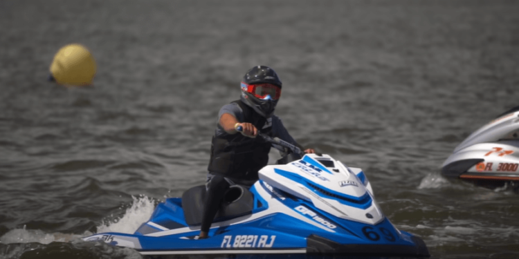 Incredible!!! The fastest Jet Ski turbo with 1200 HP (video)