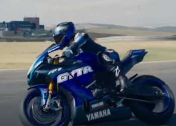 Powered to Race!!! The new Yamaha R1 GYTR 2023 (video)