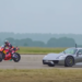 Porsche 918 Spyder vs Red Bull MotoGP KTM (video)