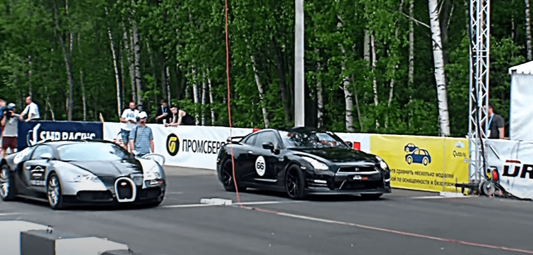 Bugatti Veyron vs Nissan GTR Drag Race (video)