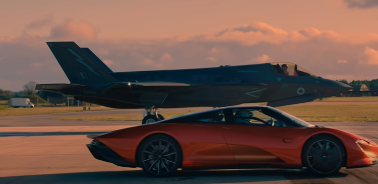 F35 Fighter Jet vs McLaren Speedtail Insane Drag Race (video)