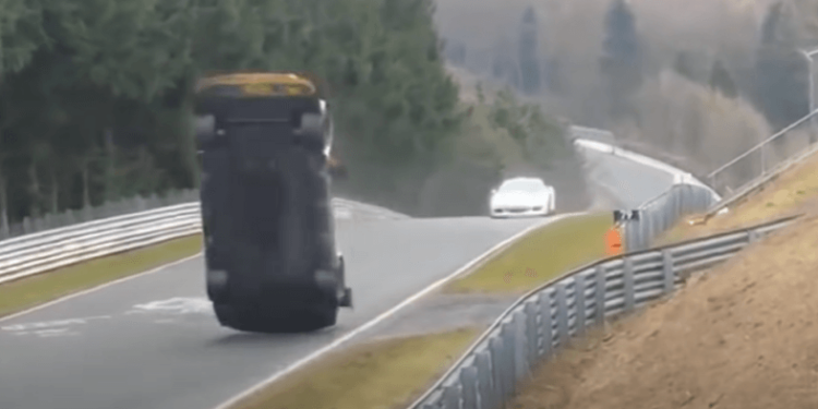 OMG!!! Nissan GTR Nismo Scary Hi-Speed Crash at Nurburgring (video)