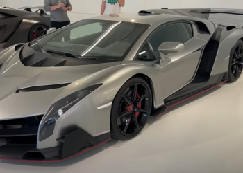 In The Lamborghini Paradise (video)