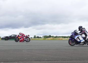 MotoGP KTM vs Rimac Nevera vs Hayabusa Intense Drag Race (video)